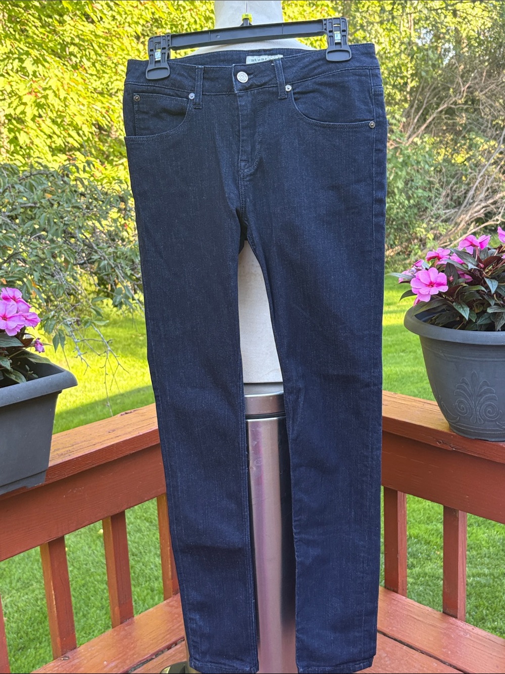 NWOT Authentic Burberry Skinny Leg Jeans
